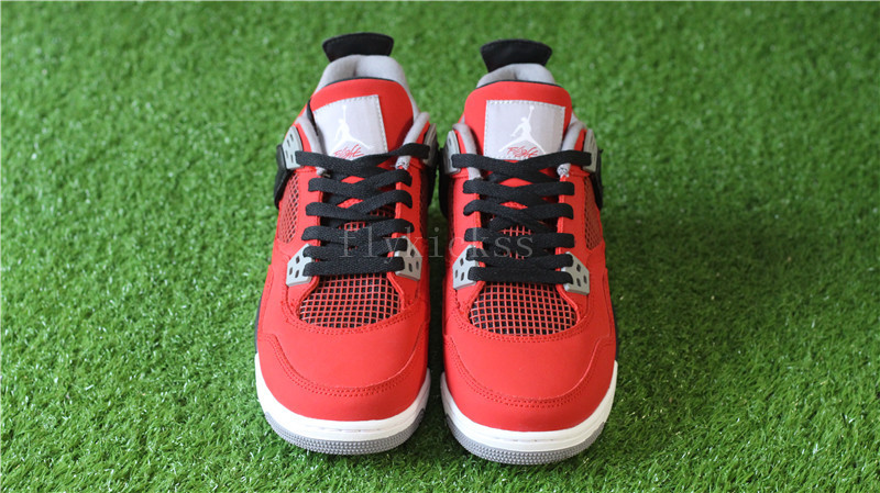 Authentic Air Jordan IV 4 Toro Bravo